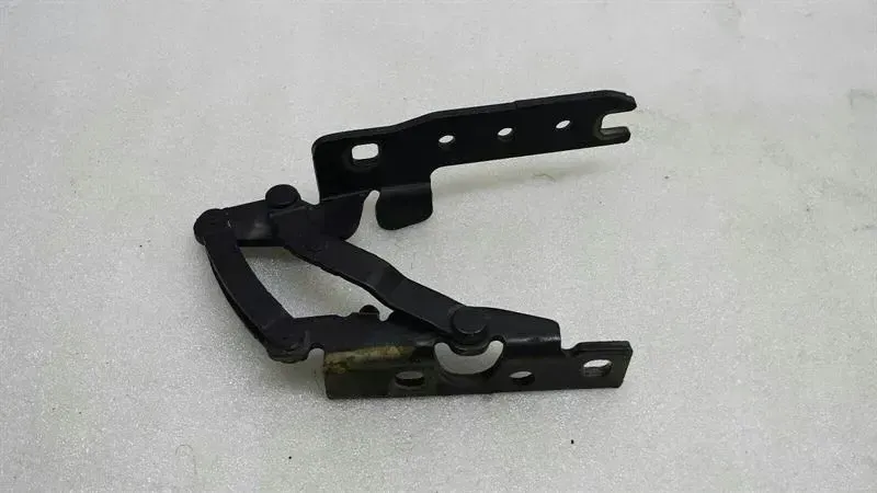 BMW 7 Series E65 Facelift Bonnet Hinge LHS 8240333 Bonnet Hinge Left