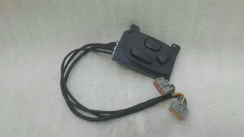 Jaguar XJ X350 front left seat switch 2W93-14B567-AA seat front left switch