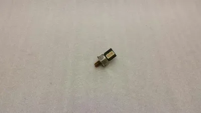 Jaguar XJ X350 fuel pressure sensor 55pp04-01 high pressure accumulator