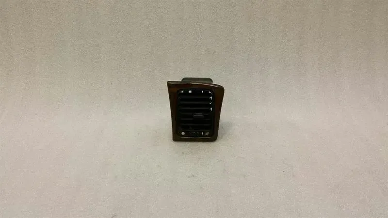 JAGUAR XJ X300 Right Air Vent GNA6730AA Vent Nozzle Right