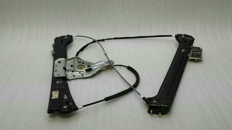BMW 6 Series E63 Right Front Door Winder 7008626 Window Regulator Front Right