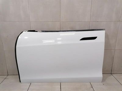 Tesla Model S 90D Left Front Door 6006662-E0-H Door Front Left