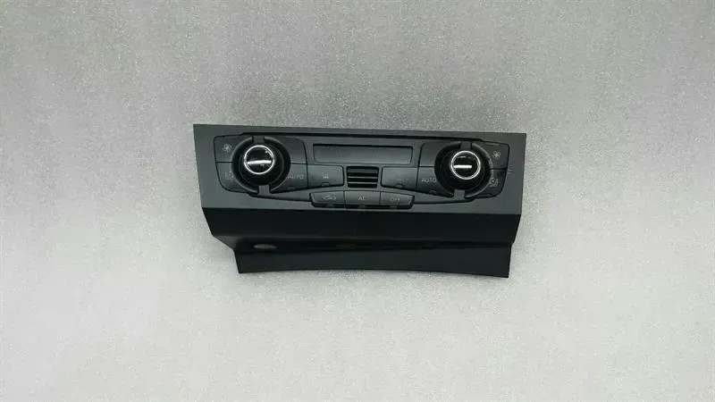 Audi S5 8T RHD Car Climate Control 8T2820043G Right Handlebar