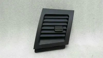 Mitsubishi Lancer X right air vent 8030A084XA ventilation nozzle ventilation grille RE
