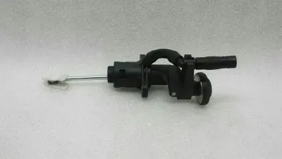 Audi A4 8K RHD Clutch Master Cylinder 8E2721401AC Right Hand Drive