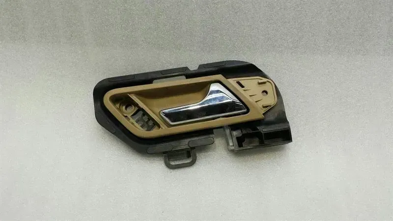 Mercedes R Class W251 FRH Door Inner Handle A2517600261 Interior Door Handle Right