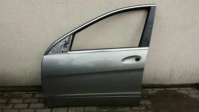 Mercedes R Class W251 Left Front Door A2517200905 Door Front Left