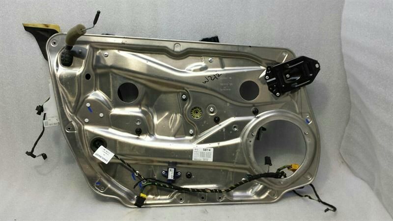 Mercedes E Class W212 Left Front Door Winder A2127201579 Window Regulator Front Li