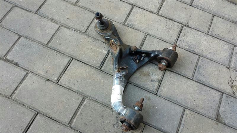 Range Rover Sport L320 Right Front Wishbone LR026095 Front Right Side Handlebar