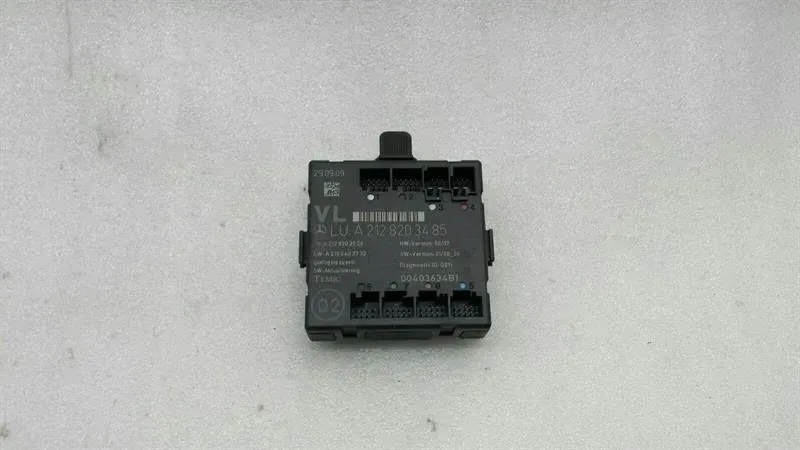 Mercedes E Class W212 Door Control Unit Front Left A2128203485 FLH Door Module