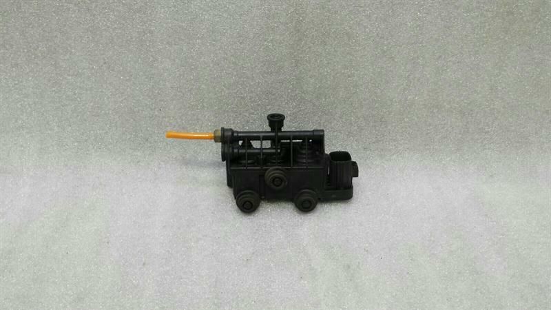 Range Rover Sport L320 Air Suspension Valve RVH000095 Valve Block Air Suspension