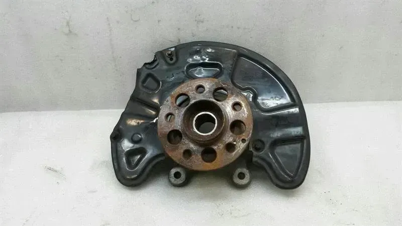 Mercedes E Class Unknown Left Front Hub A2123321701 Wheel Bearing Housing Front Left