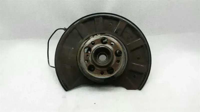 Mercedes W212 E63 AMG wheel bearing housing knuckle rear A2123502108 rear hub