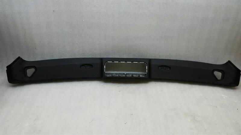 BMW 3 Series E46 M3 Windscreen Top Cover 51448204277 Trim Cowl Top