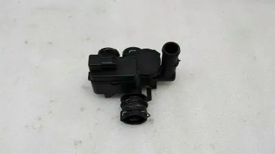 Mercedes CLS W219 W211 Heater Valve A2118320584 Heater Valve