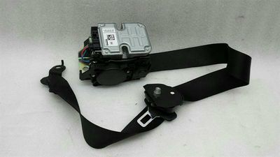 Mercedes CLS W219 front seat belt A2118604486 seat belt belt front right