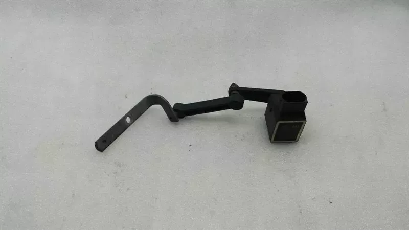 Mercedes GL X164 Level Sensor A0105427717 Xenon Level Sensor