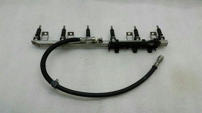 BMW Z4 E85 E86 Fuel Rail 7542541 Fuel Injection Moulding Pipe Distributor 3.0i