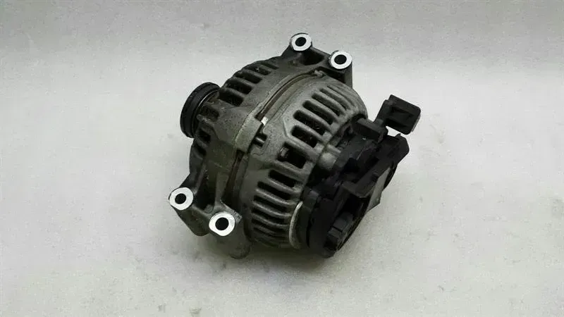 BMW Z4 E85 E86 Alternator 7542529 Alternator
