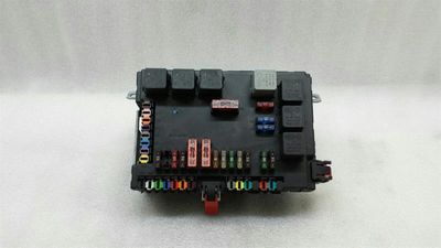 MERCEDES S-class W221 Sicherungskast