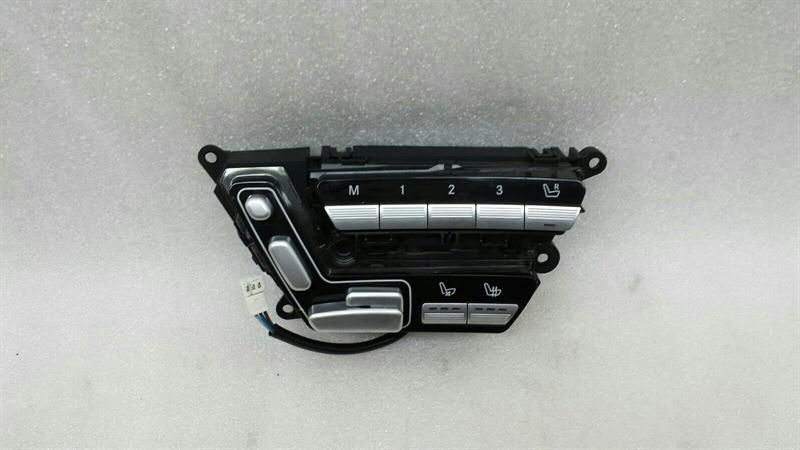 Mercedes S-Class W221 Front Left Seat Switch A2218701851 Seat Switch Left