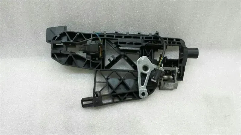 Mercedes W221 door handle carrier rear A2217600834 door handle carrier keyless go