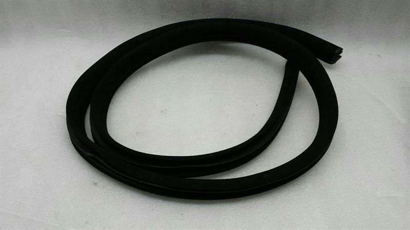 Mercedes CL W216 Door Seal A2166970151 Door Seals