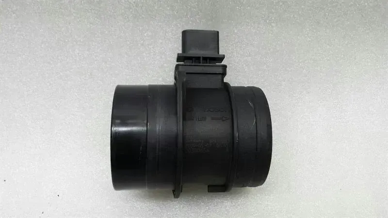 Audi A4 8K 2006-2012 Air Flow Meter Air Volume Meter 03G906461C