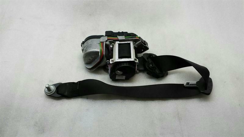 Mercedes S-Class W221 Seat Belt Strap Front Li A2218603185 Front Seatbelt