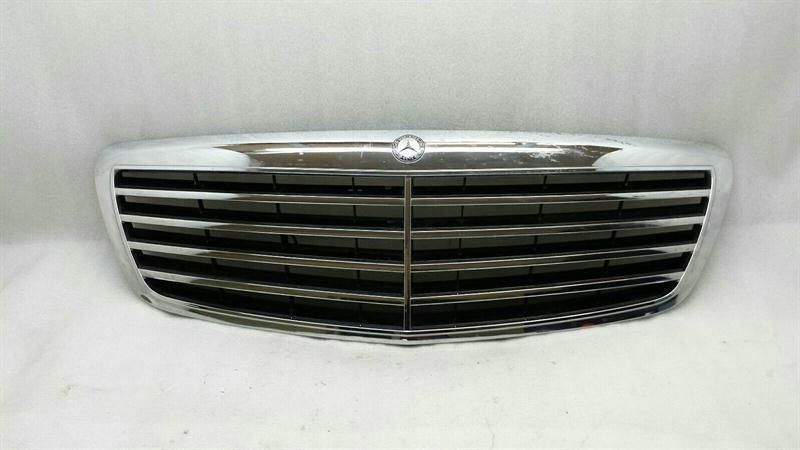 Mercedes S-class W221 front grille A2218800083 radiator grille