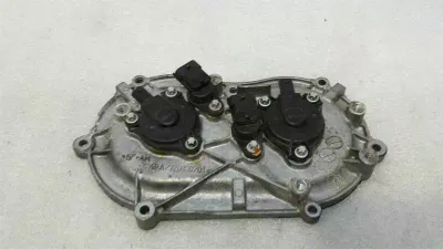 Mercedes CLS W219 TIMING CHAIN COVER A2720150201 camshaft lid LI M273