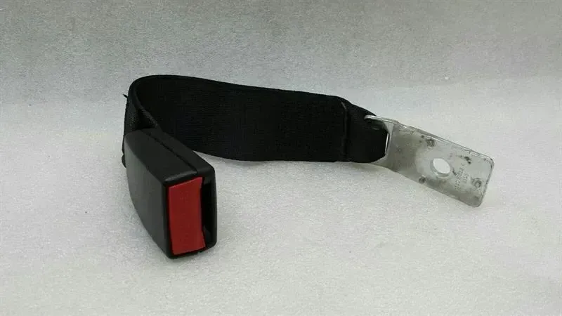 BMW 7 series E65 E66 belt buckle belt middle 7018249 center belt buckle