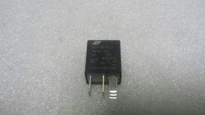 Audi Q5 8R relay for horn 8K0951253 relay for horn