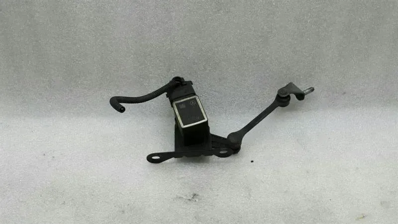 Mercedes SL R230 Xenon Level Sensor A0025428818 Level Sensor