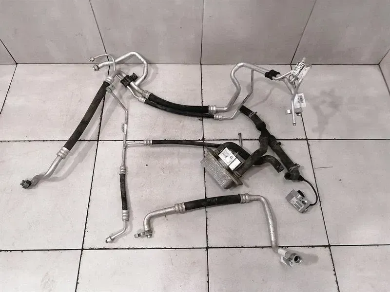 Tesla Model S 70 A/C Pipe Set 1030658-00-F Air Conditioning Line Air Conditioning Kit