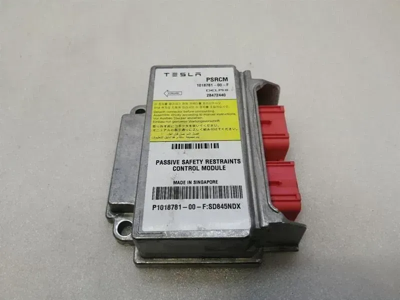 Tesla Model S 70 Safety Module ECU 1018781-00-F Air Control Unit SRS