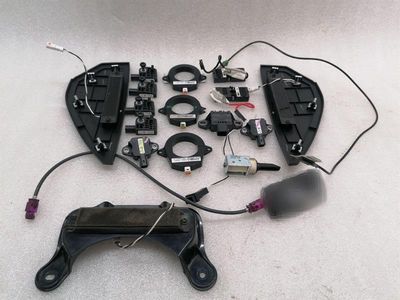 Tesla Model S 70 Aerial / Antenna Set 1005627-00-B Antenna Kit