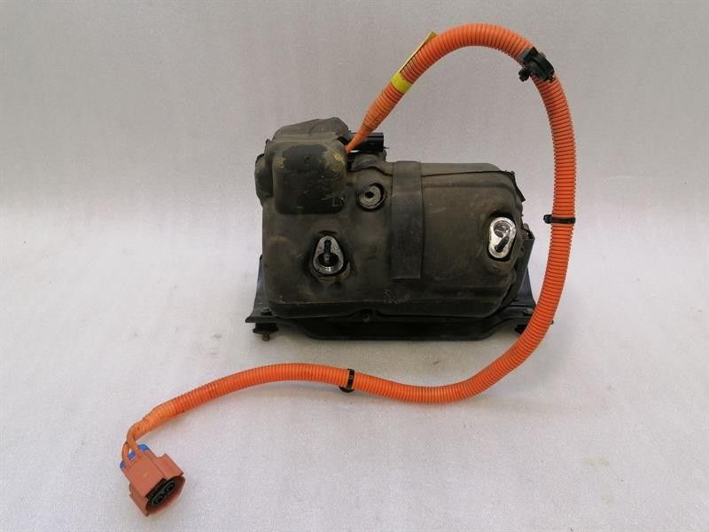 Tesla Model S 70 A/C Compressor 1028398-00-J Air Conditioning Compressor