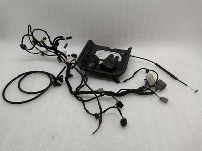 Tesla Model S 70 Bonnet Lock Set 1033011-00-G Bonnet Lock Set