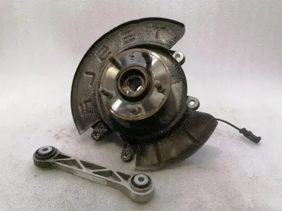 Tesla Model S 70 Right Rear Hub 1042507-00-B Wheel Bearing Housing Rear Right
