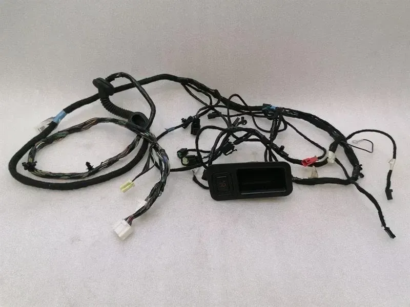 Tesla Model S 70 Lift Gate Wiring Loom 1004428-90-P Tailgate Wiring Harness