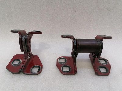 Tesla 70 Door Hinge Door Hinge FRONT RIGHT FRONT RIGHT 6009569-00-E