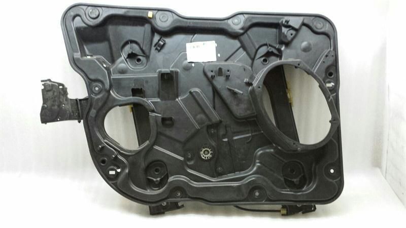 JEEP CHEROKEE Left Front Door Winder 68079287AA Front Left Window 2013