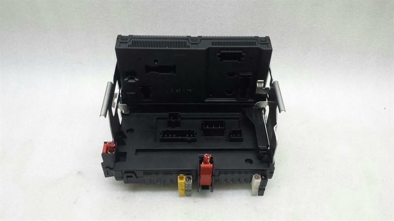 Mercedes CL W216 W221 SAM Module A2215450801 A2215403550 FUSE BOX