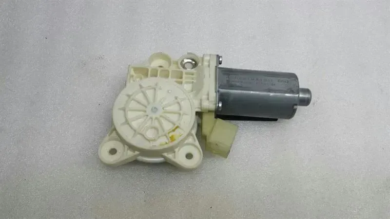 Mercedes CL W216 Right Front Door Winder Engine A2168200142 Power Window Front