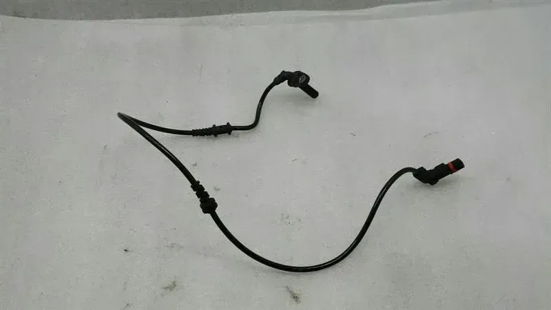 Mercedes E Class W212 Front Left ABS Sensor A2125400117 Front Left ABS Sensor