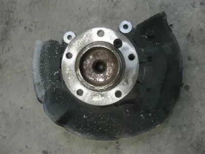 BMW 6 Series E63 E64 Left Front Hub 6762017 Wheel Bearing Housing Front Left