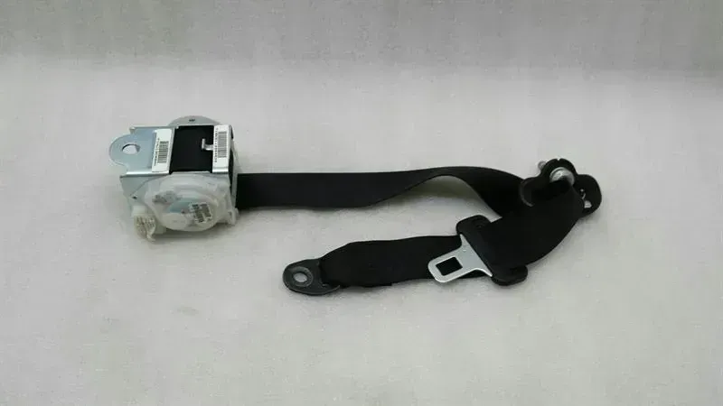 Chrysler 300C rear seat belt 1HU13DX9AD seat belt belt rear RE 2012