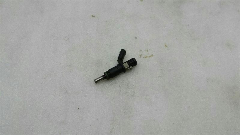 Mercedes E Class W211 Injector A2720780249 Injection Nozzle M272