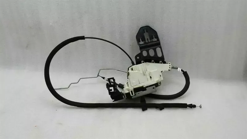 Chrysler 300C front door lock P04589916AD door lock front right keyless Go 11-